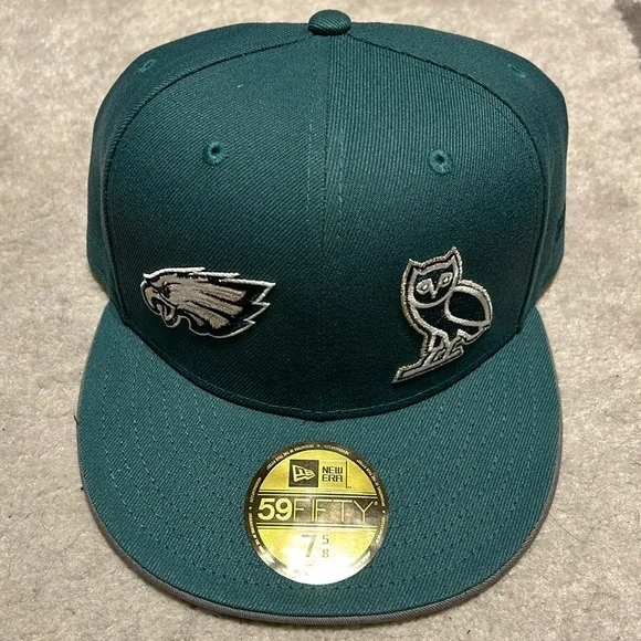 NWT - OVO Philadelphia eagles fitted - Picture 1 of 6